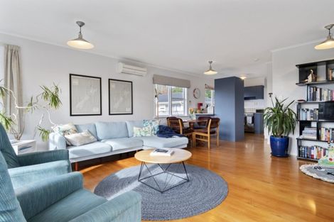 Photo of property in 198a Bellevue Road, Bellevue, Tauranga, 3110