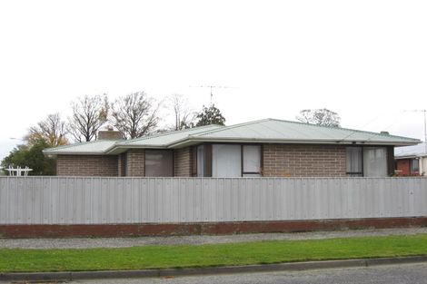 Photo of property in 68 Spenser Street, Milton, 9220