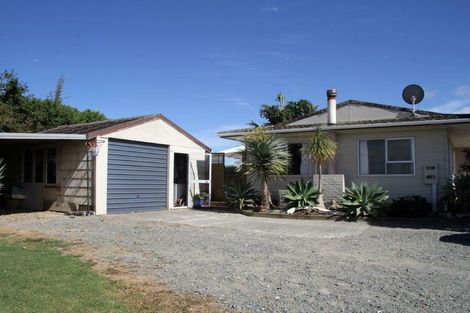Photo of property in 2 Harrys Lane, Pukenui, 0484