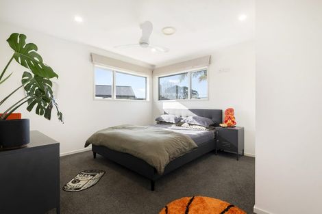 Photo of property in 27 Hemi Street, Narrow Neck, Auckland, 0622