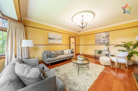 Photo of property in 30 Ludlam Crescent, Woburn, Lower Hutt, 5010