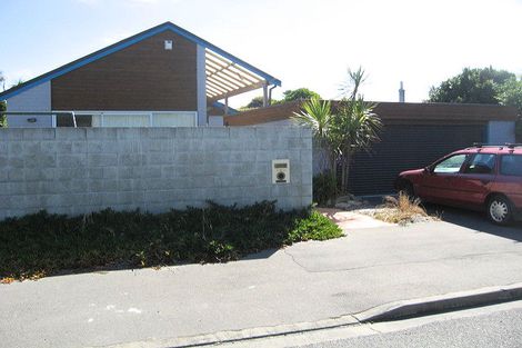 Photo of property in 564 Marine Parade, Southshore, Christchurch, 8062