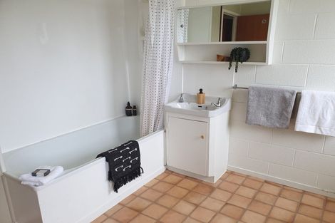 Photo of property in 5/15 Lloyd Avenue, Mount Albert, Auckland, 1025