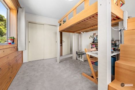 Photo of property in 5 Aran More Place, Belmont, Lower Hutt, 5010