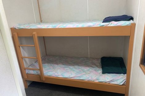 Photo of property in 101 Sunnynook Road, Forrest Hill, Auckland, 0620