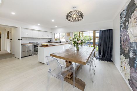 Photo of property in 16 Motatau Road, Papatoetoe, Auckland, 2025