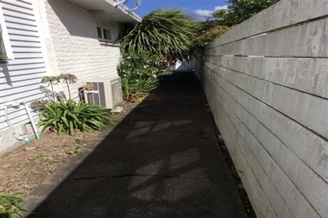 Photo of property in 13 Mahoe Street, Eastbourne, Lower Hutt, 5013