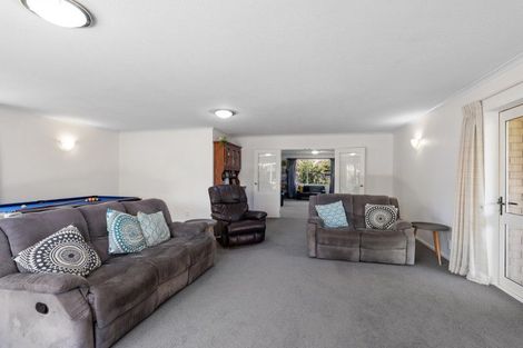 Photo of property in 42 Welsford Street, Woodend, 7610