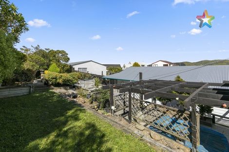 Photo of property in 4 Mossburn Grove, Kelson, Lower Hutt, 5010