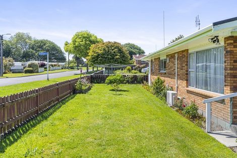 Photo of property in 1 Gordon Place, Leamington, Cambridge, 3432