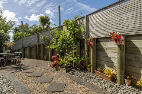 Photo of property in 9 Lysaght Place, Welcome Bay, Tauranga, 3112