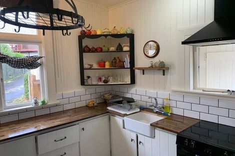 Photo of property in 19 Mataora Road, Kenmure, Dunedin, 9011