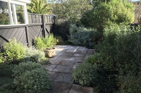 Photo of property in 19b Caesars Place, Churton Park, Wellington, 6037