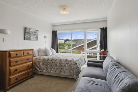 Photo of property in 8 Naughton Terrace, Kilbirnie, Wellington, 6022