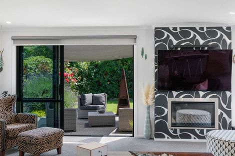 Photo of property in 7 Huntly Road, Outram, 9019