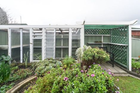 Photo of property in 28 Cedar Crescent, Feilding, 4702