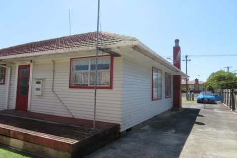 Photo of property in 15 Blampied Road, Otara, Auckland, 2023