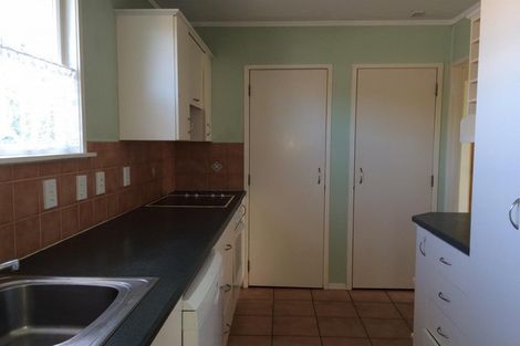 Photo of property in 83 Sunderlands Road, Half Moon Bay, Auckland, 2012