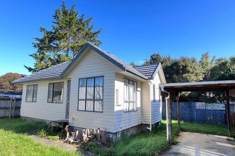 Photo of property in 36 Serwayne Place, Sunnyvale, Auckland, 0612