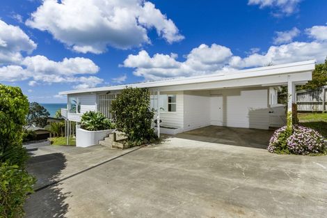 Photo of property in 29 Whitby Crescent, Mairangi Bay, Auckland, 0630