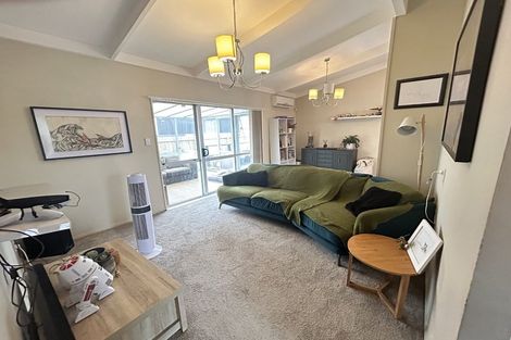 Photo of property in 4b Smiths Avenue, Papakura, 2110