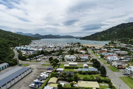 Photo of property in 44 Beach Road, Waikawa, Picton, 7220