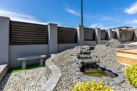 Photo of property in 38 Fernhill Way, Oteha, Auckland, 0632