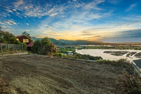 Photo of property in 9 Challis Place, Mount Pleasant, Christchurch, 8081