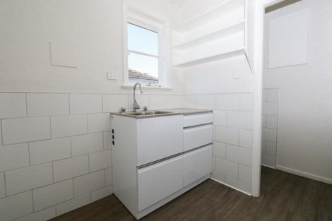 Photo of property in 24 Minifie Avenue, Melville, Hamilton, 3206