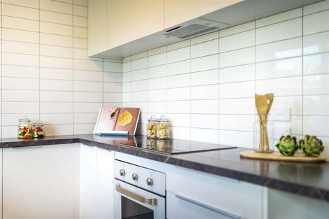 Photo of property in 3/59 Norwood Road, Bayswater, Auckland, 0622