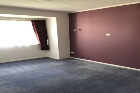 Photo of property in 2/15 Kent Road, Manurewa, Auckland, 2102