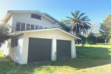 Photo of property in 324 Taupaki Road, Taupaki, Henderson, 0782