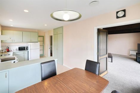 Photo of property in 17 Masham Road, Broomfield, Christchurch, 8042