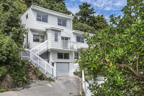 Photo of property in 2/59 Hungerford Road, Houghton Bay, Wellington, 6023