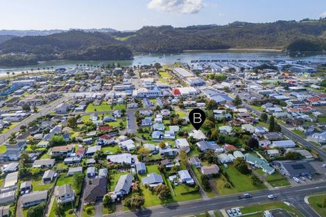 Photo of property in 12 Kenneth Avenue, Whitianga, 3510