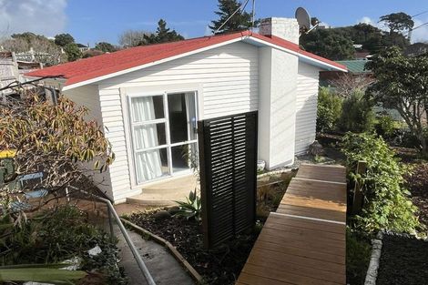 Photo of property in 28 Annandale Street, Lynmouth, New Plymouth, 4310