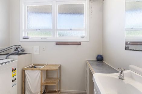 Photo of property in 2/14 South Street, Papakura, 2110