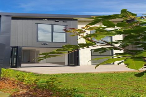 Photo of property in 21 Waikaha Street, Pokeno, 2472