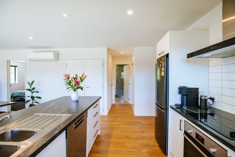 Photo of property in 14 Tuohy Lane, Wanaka, 9305