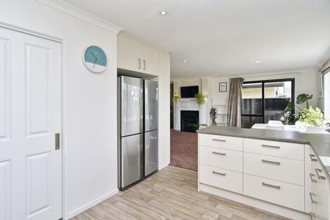 Photo of property in 47 Kawari Drive, Pegasus, 7612