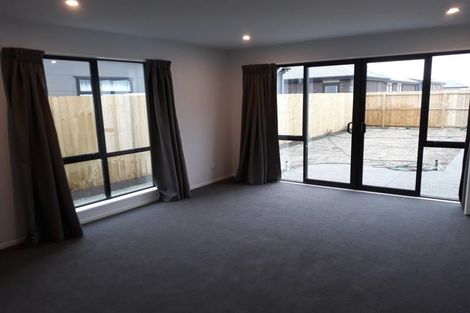 Photo of property in 16 Perendale Street, Belfast, Christchurch, 8051