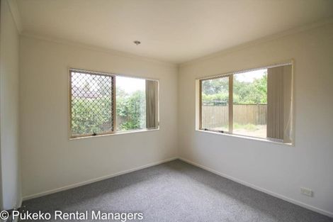 Photo of property in 6 Blackwood Drive, Wattle Downs, Auckland, 2103