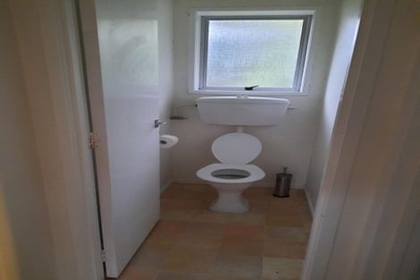 Photo of property in 2/60 Aurea Avenue, Pakuranga, Auckland, 2010