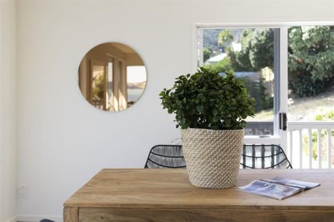 Photo of property in 4 Stevensons Steep, Lyttelton, 8082