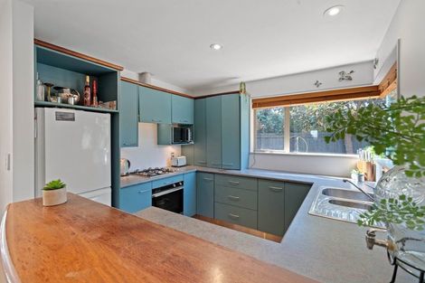Photo of property in 1 Edgewater Lane, Halswell, Christchurch, 8025