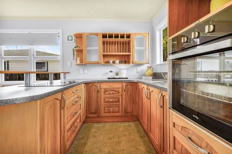 Photo of property in 21 Manapouri Place, Glenview, Hamilton, 3206