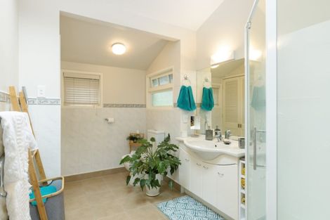 Photo of property in 17 Eighth Avenue, Tauranga, 3110