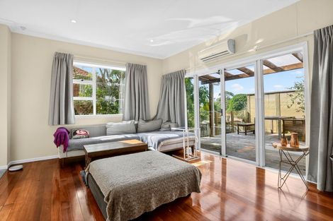 Photo of property in 22 Te Arawa Street, Orakei, Auckland, 1071