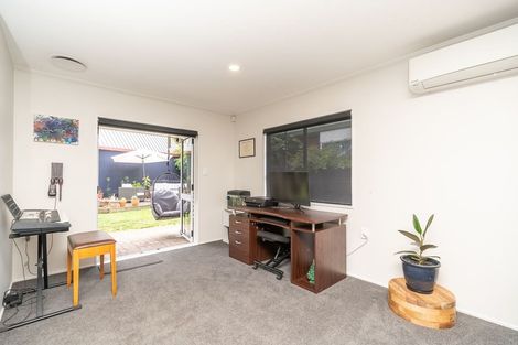 Photo of property in 10 Sheriff Place, Riverlea, Hamilton, 3216