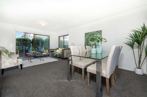 Photo of property in 3/59 Norwood Road, Bayswater, Auckland, 0622